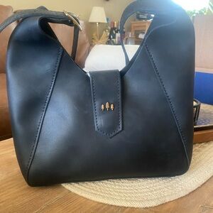 Smooth Black Flora Shoulder Bag: Portland Leather Goods